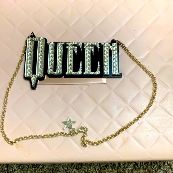 đź’ŽDiamond Queen Necklaceđź’Ž - Picture 2 of 4